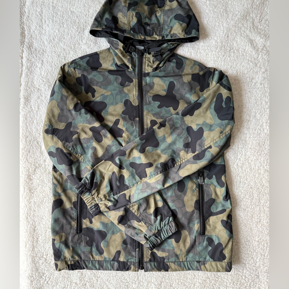 NWT Coach outlet item Coach Reversible Full Zip Windbreaker CF797